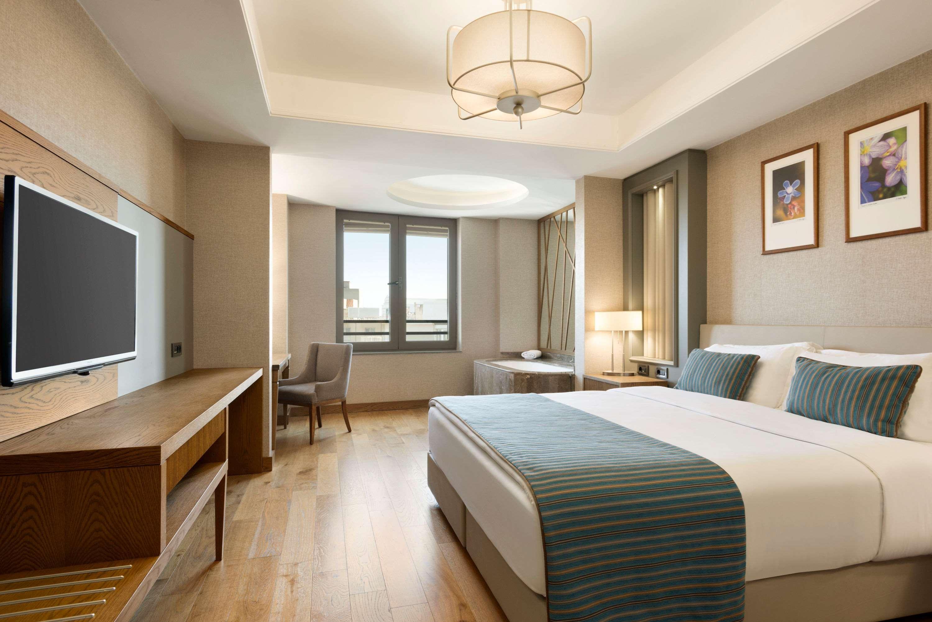 Ramada Hotel & Suites Adana Exteriér fotografie