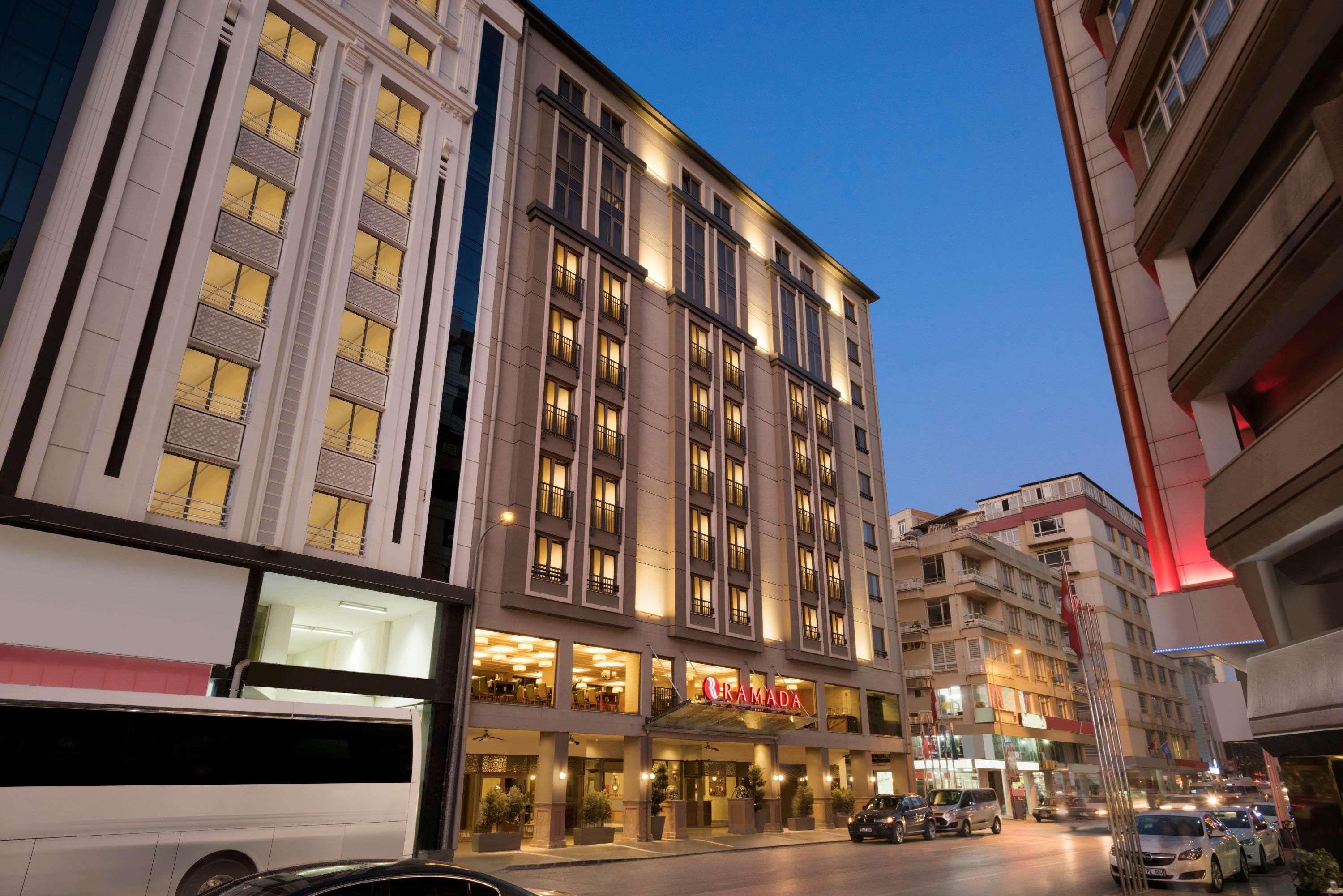 Ramada Hotel & Suites Adana Exteriér fotografie