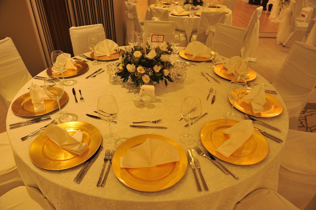 Ramada Hotel & Suites Adana Exteriér fotografie